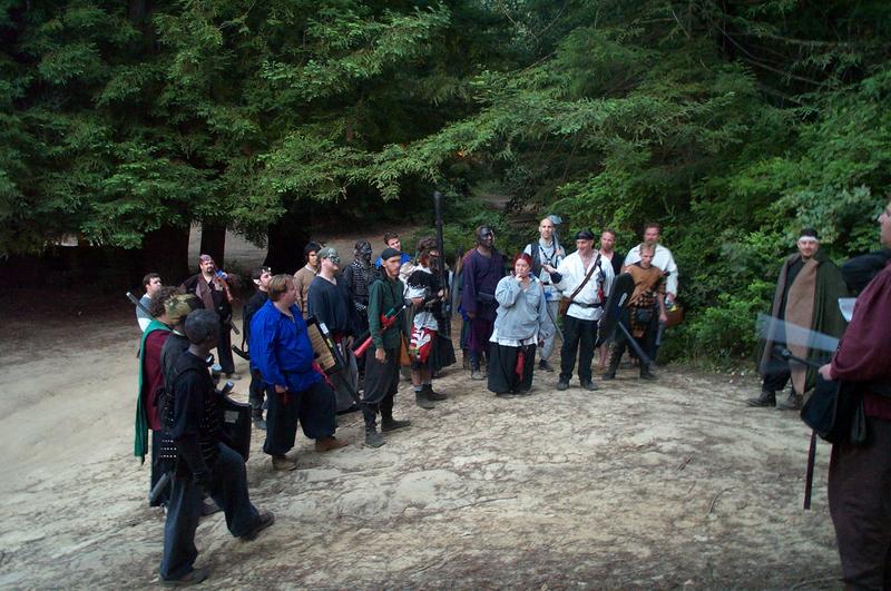 The PCs listen to a bit of scene setting before starting on a quest.