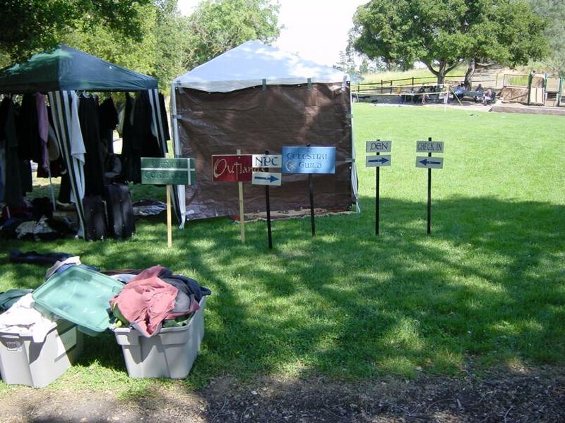 Our impromptu dressing room at Belgatos Park.